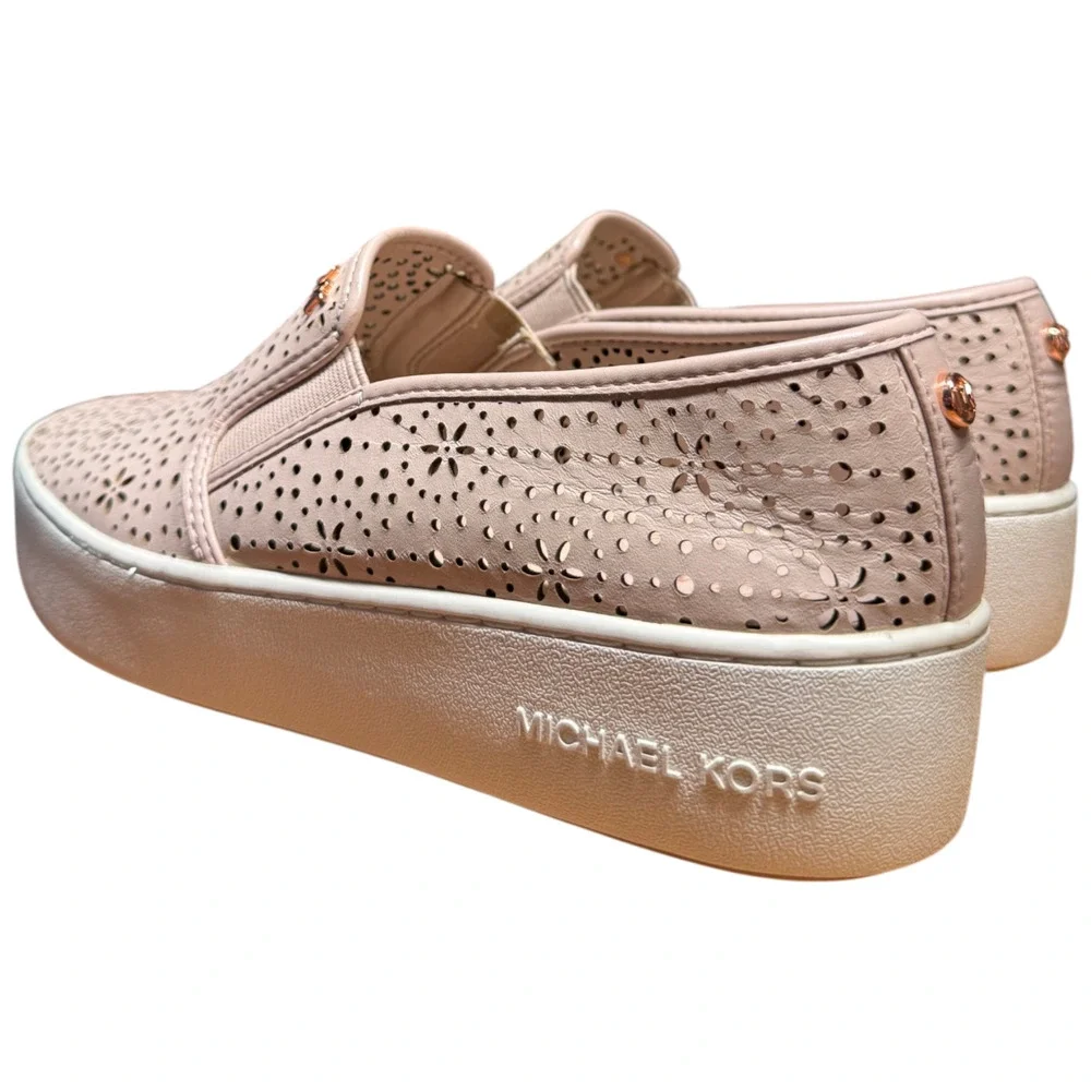 MICHAEL KORS Trent Slip On Women's 7.5 Soft Pink Perforated Leather Sneakers